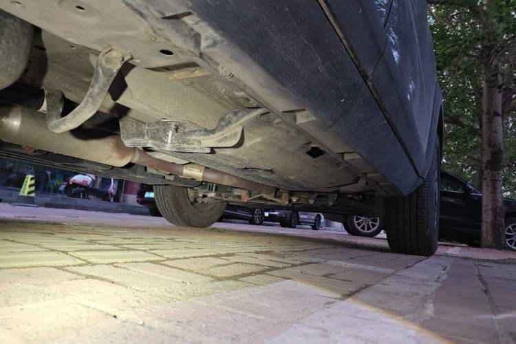 Used Haval DARGO 2024 2.0T DCT Chinese Rural Dog Edition Chassis Rear Right