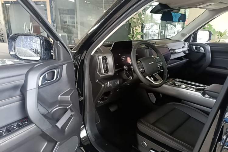 Used Haval DARGO 2024 1.5T DCT Border Collie Edition Driver Seat