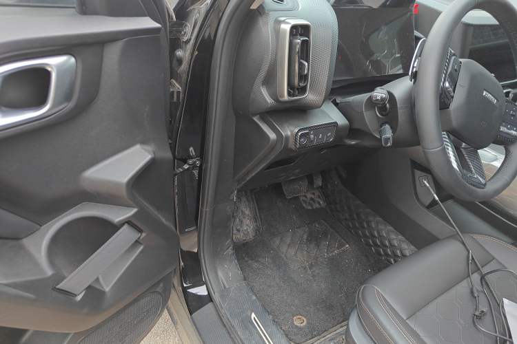 Used Haval DARGO 2024 1.5T DCT Border Collie Edition Driver Seat