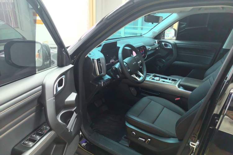 Used Haval DARGO 2024 1.5T DCT Border Collie Edition Driver Seat