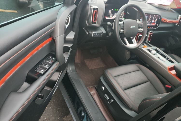 Used Haval DARGO 2024 1.5T DCT Border Collie Edition Driver Seat