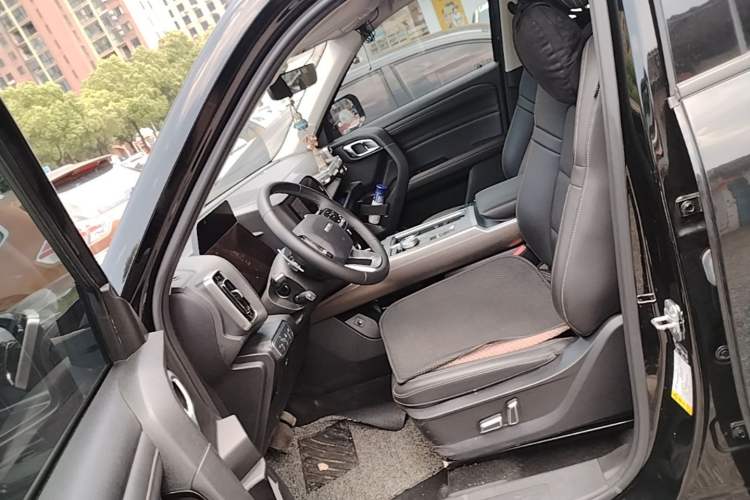 Used Haval DARGO 2024 1.5T DCT Labrador Edition Driver Seat