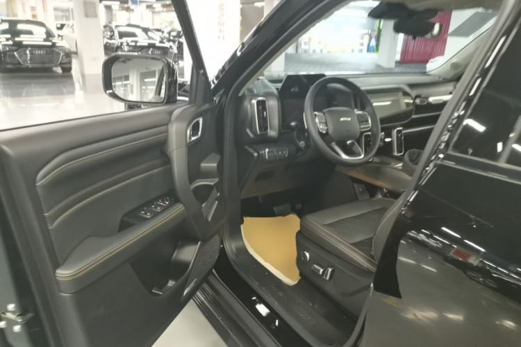 Used Haval DARGO 2024 1.5T DCT Border Collie Edition Driver Seat