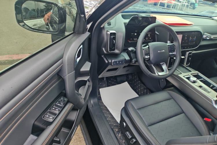 Used Haval DARGO 2024 1.5T DCT Border Collie Edition Driver Seat