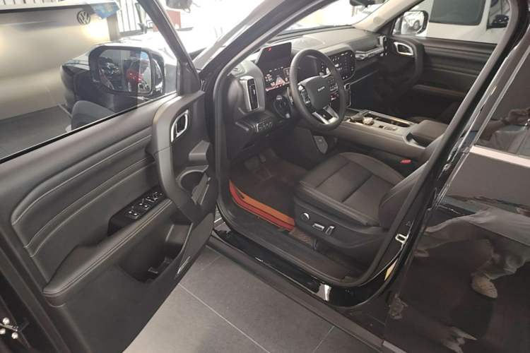 Used Haval DARGO 2024 1.5T DCT Border Collie Edition Driver Seat