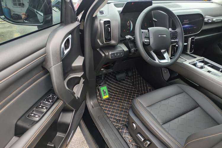 Used Haval DARGO 2024 1.5T DCT Border Collie Edition Driver Seat
