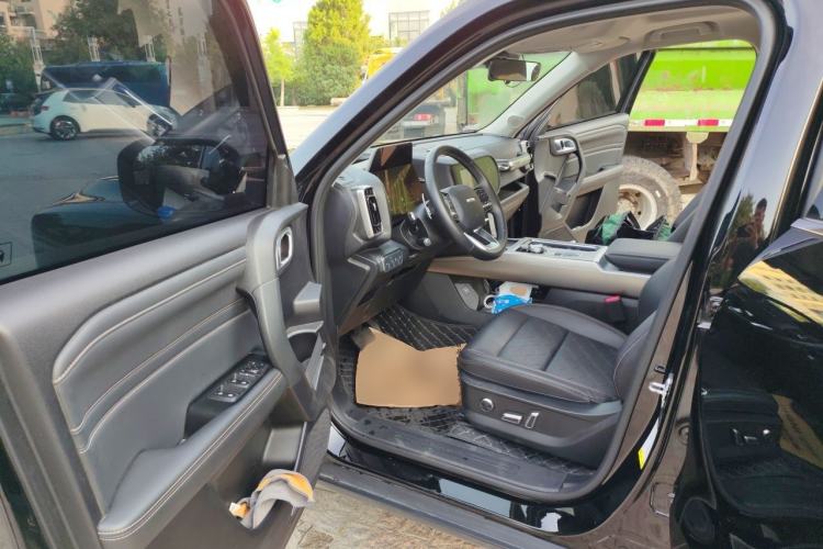 Used Haval DARGO 2024 1.5T DCT Border Collie Edition Driver Seat