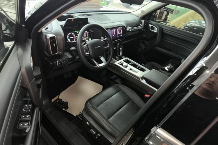 Used Haval DARGO 2024 1.5T DCT Border Collie Edition Driver Seat