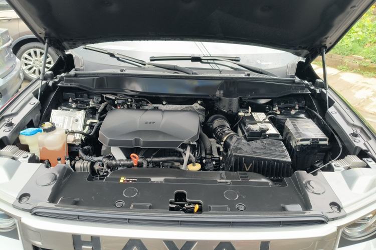 Used Haval DARGO 2024 2.0T DCT Chinese Rural Dog Edition Engine Bay
