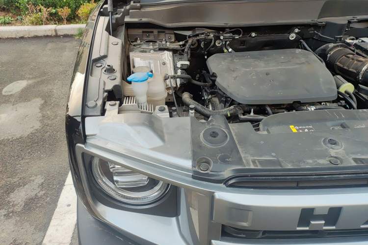 Used Haval DARGO 2024 1.5T DCT Border Collie Edition Engine Bay Right