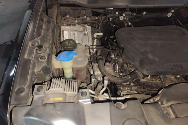 Used Haval DARGO 2024 1.5T DCT Labrador Edition Engine Bay Right