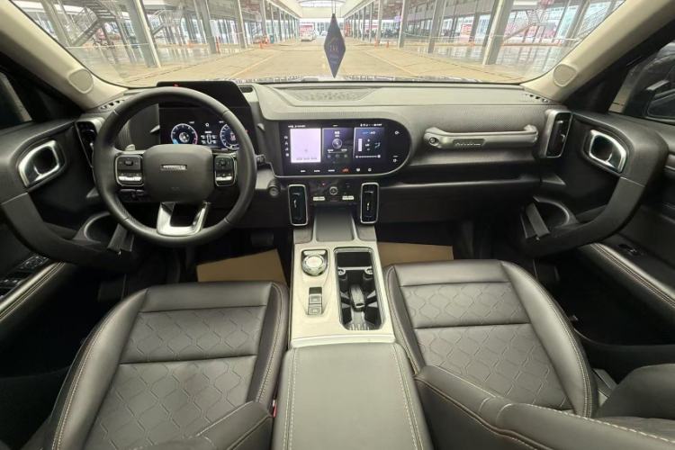 Used Haval DARGO 2024 1.5T DCT Labrador Edition Exterior 2