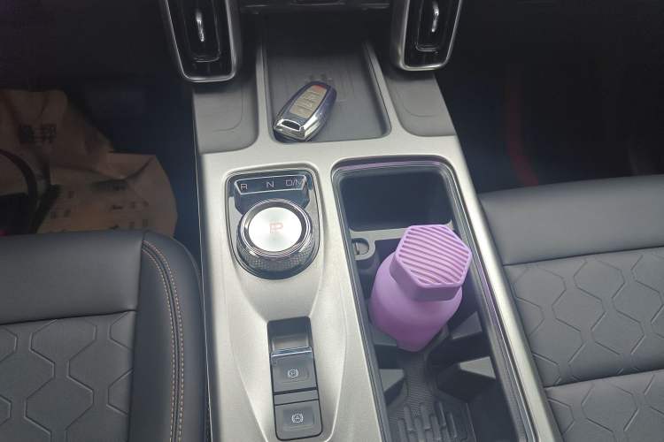 Used Haval DARGO 2024 1.5T DCT Labrador Edition Gear Lever