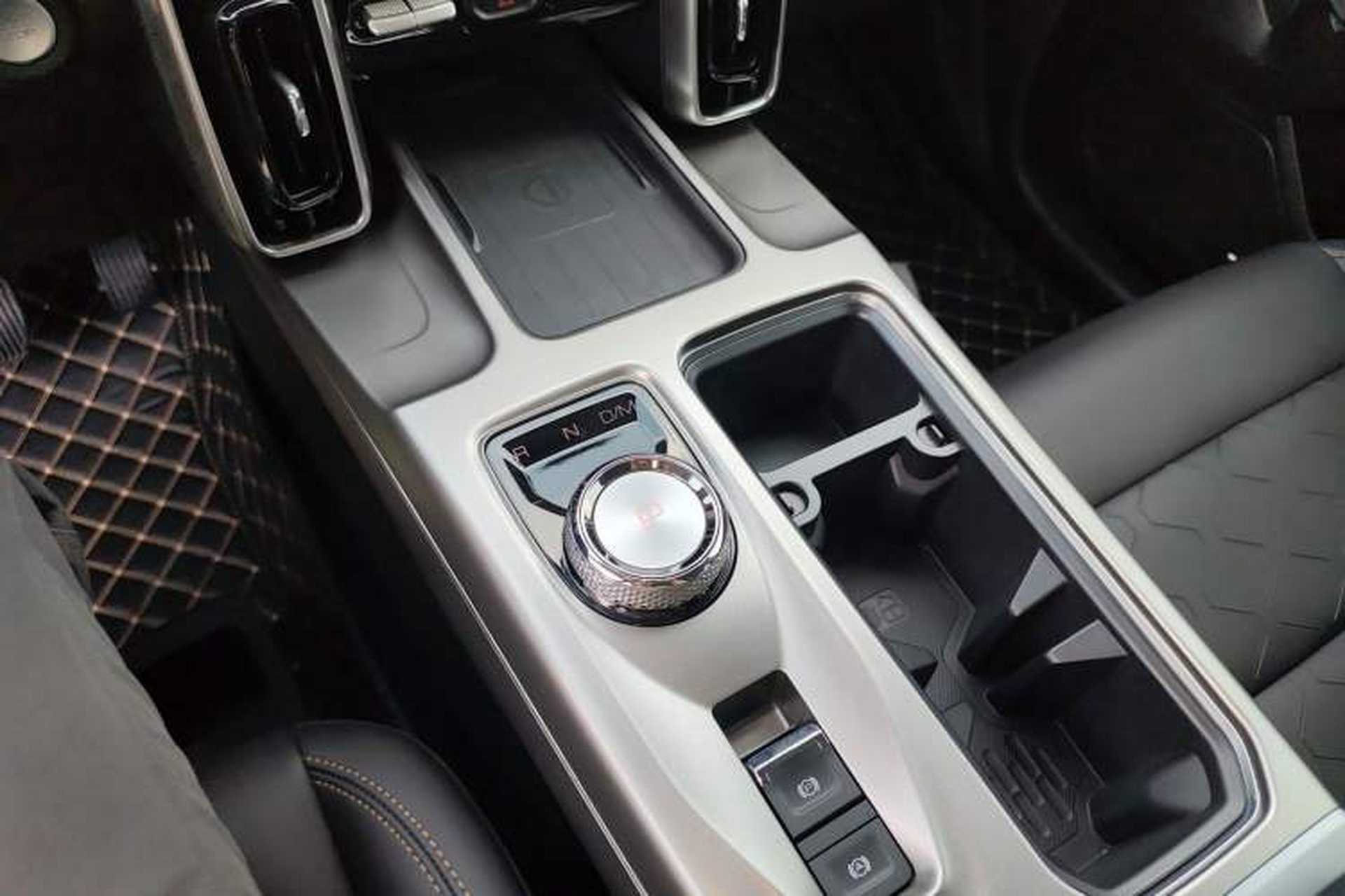 Used Haval DARGO 2024 1.5T DCT Border Collie Edition Gear Lever