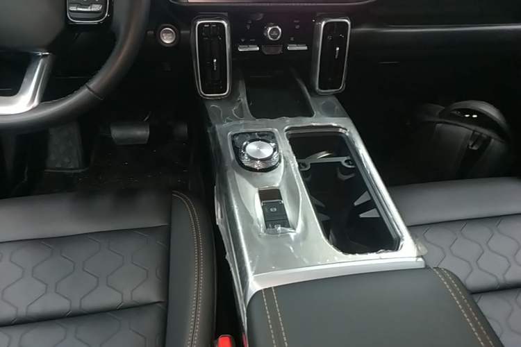 Used Haval DARGO 2024 1.5T DCT Border Collie Edition Gear Lever