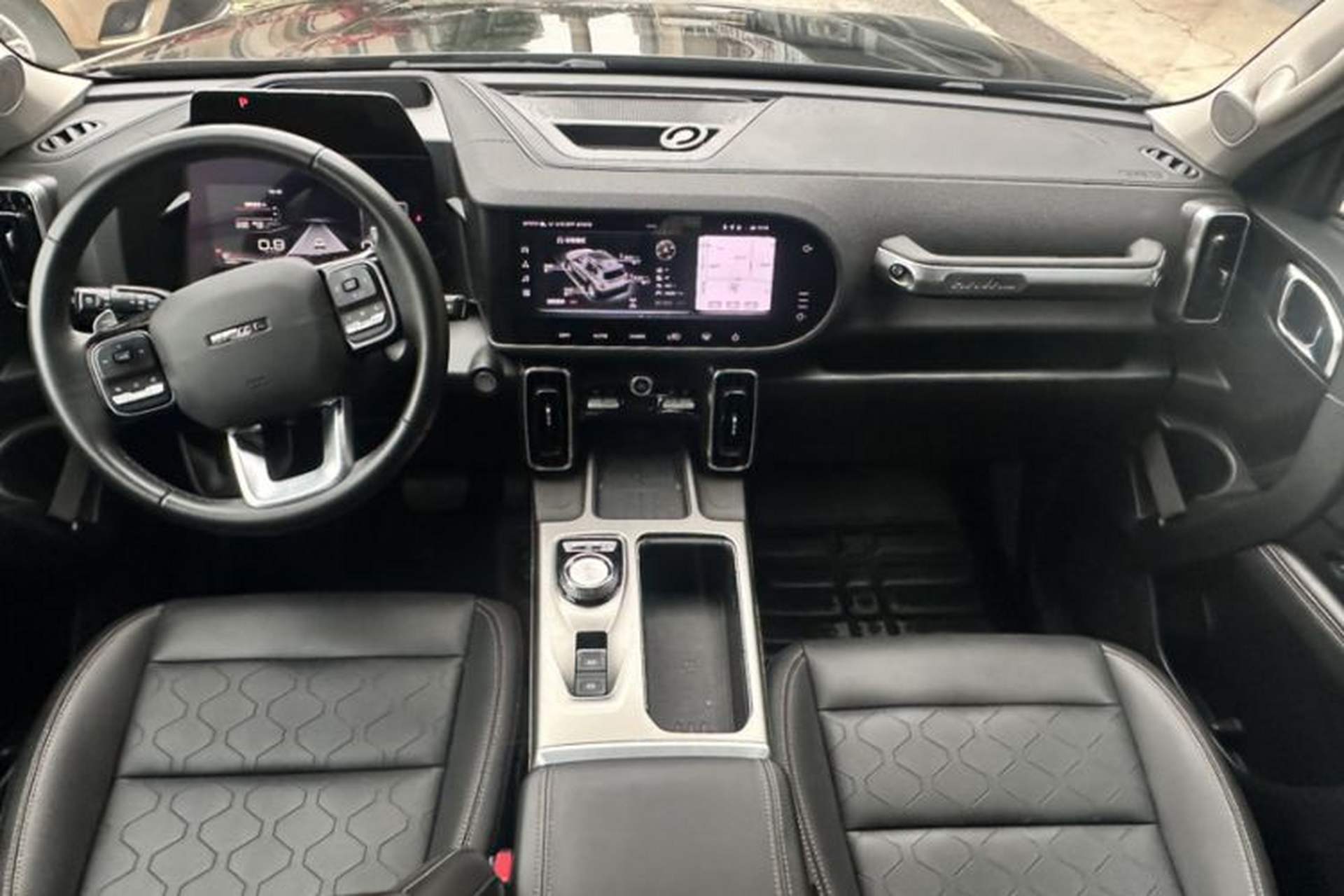 Used Haval DARGO 2024 2.0T DCT Chinese Rural Dog Edition Interior 1