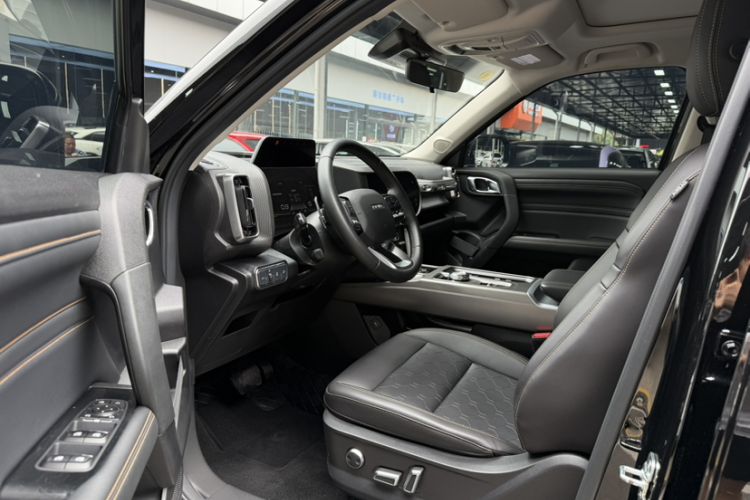 Used Haval DARGO 2024 1.5T DCT Border Collie Edition Interior 2