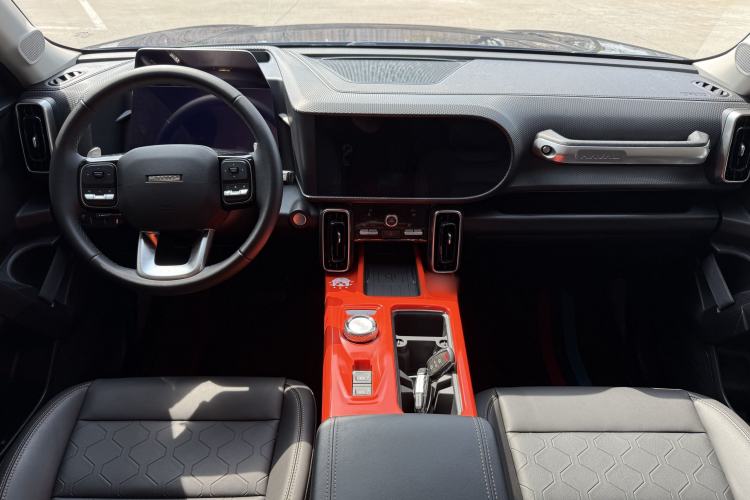 Used Haval DARGO 2024 1.5T DCT Border Collie Edition Interior 2
