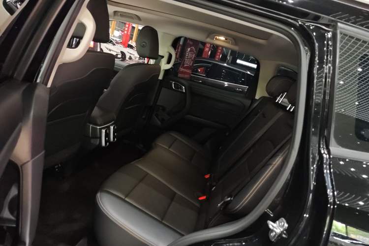 Used Haval DARGO 2024 1.5T DCT Labrador Edition Interior 3