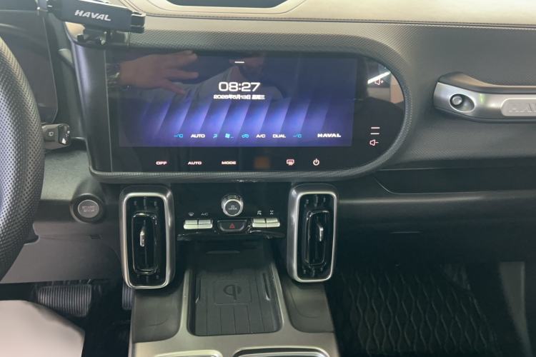 Used Haval DARGO 2024 2.0T DCT Chinese Rural Dog Edition Interior 5