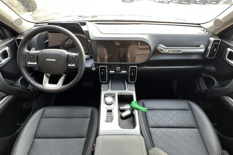 Used Haval DARGO 2024 1.5T DCT Border Collie Edition Interior 5