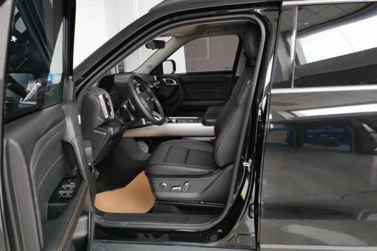 Used Haval DARGO 2024 1.5T DCT Border Collie Edition Interior 6