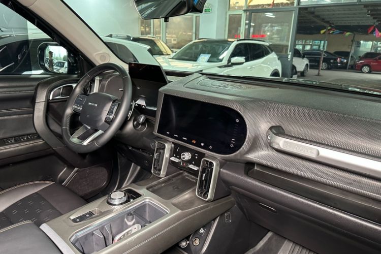 Used Haval DARGO 2024 1.5T DCT Border Collie Edition Interior 9