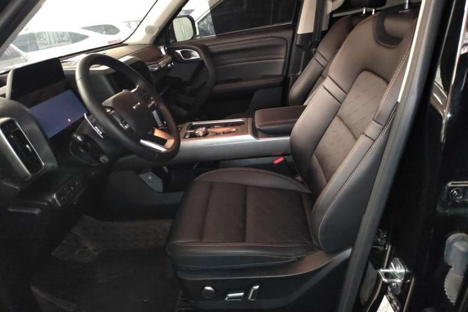 Used Haval DARGO 2024 1.5T DCT Border Collie Edition Left Front Seat