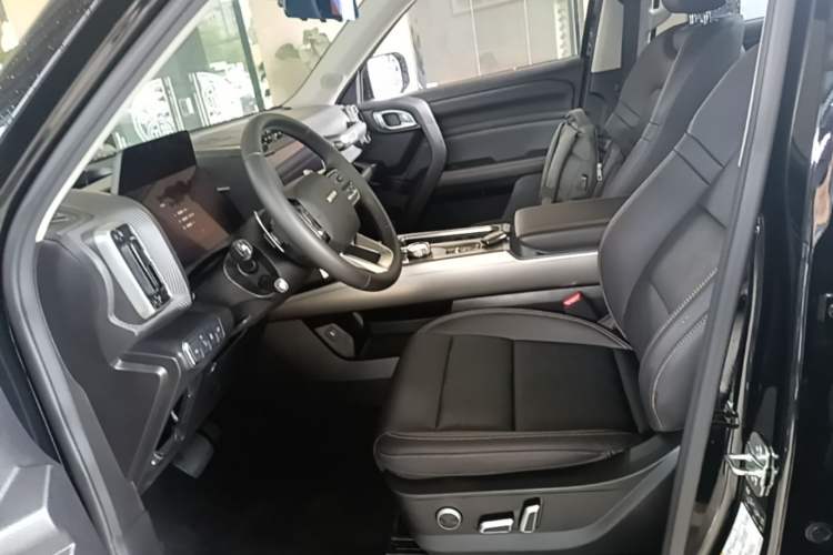 Used Haval DARGO 2024 1.5T DCT Border Collie Edition Left Front Seat