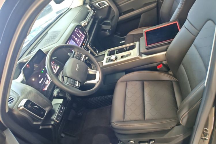 Used Haval DARGO 2024 1.5T DCT Border Collie Edition Left Front Seat