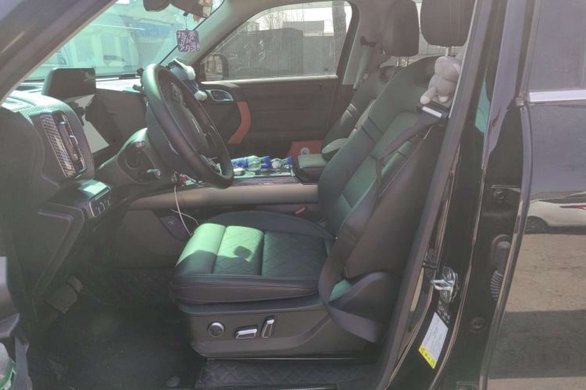 Used Haval DARGO 2024 1.5T DCT Border Collie Edition Left Front Seat