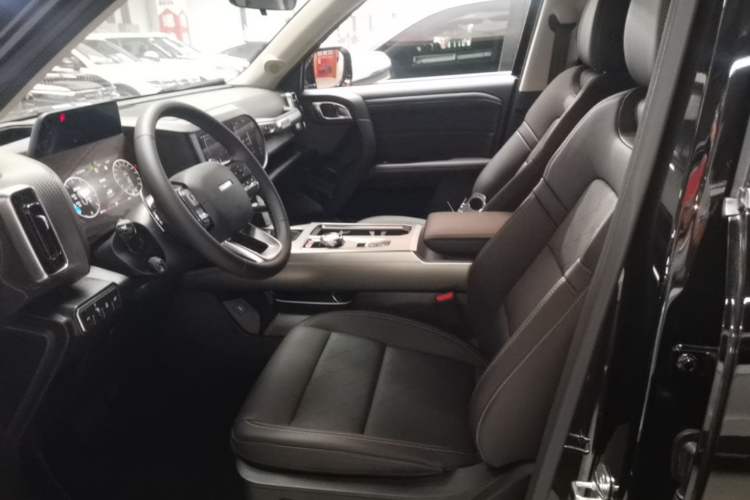 Used Haval DARGO 2024 1.5T DCT Border Collie Edition Left Front Seat