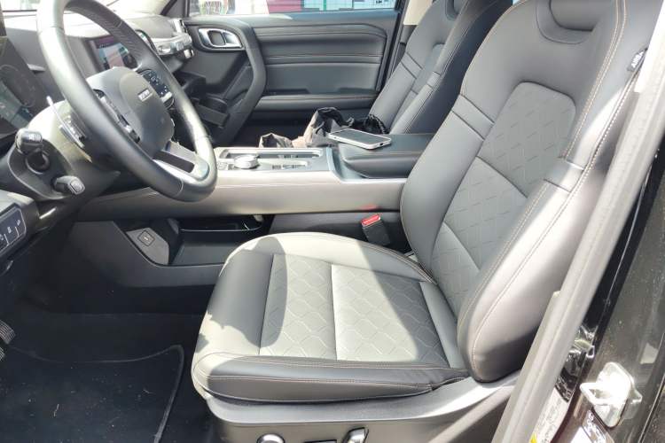 Used Haval DARGO 2024 1.5T DCT Border Collie Edition Left Front Seat