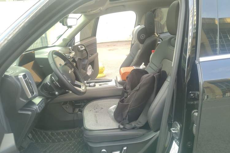 Used Haval DARGO 2024 1.5T DCT Border Collie Edition Left Front Seat
