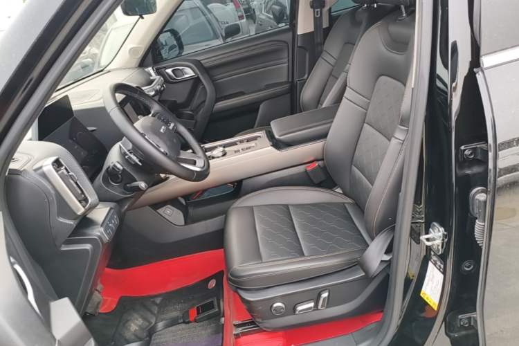 Used Haval DARGO 2024 1.5T DCT Border Collie Edition Left Front Seat