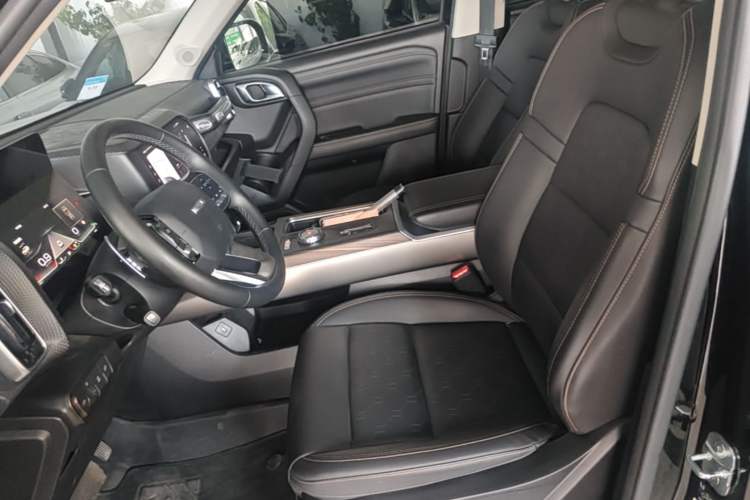 Used Haval DARGO 2024 1.5T DCT Border Collie Edition Left Front Seat