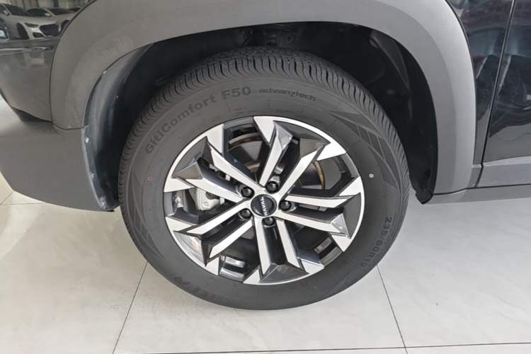 Used Haval DARGO 2024 1.5T DCT Border Collie Edition Left Front Wheel Hub