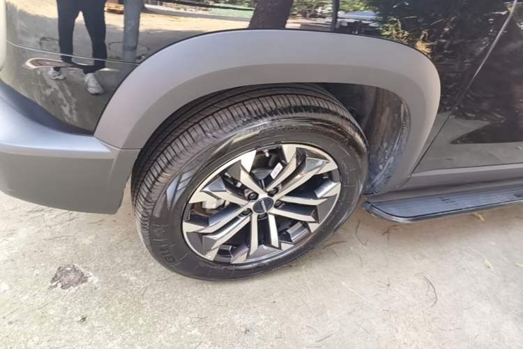 Used Haval DARGO 2024 1.5T DCT Border Collie Edition Left Front Wheel Hub