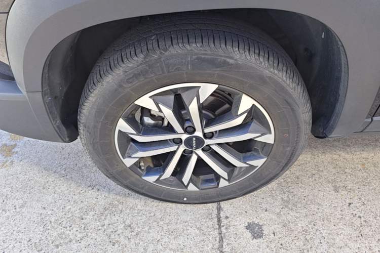 Used Haval DARGO 2024 1.5T DCT Border Collie Edition Left Front Wheel Hub