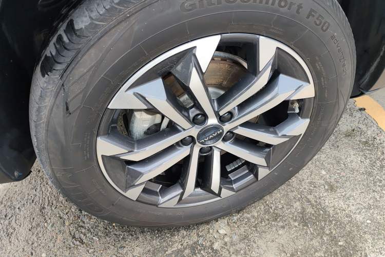 Used Haval DARGO 2024 1.5T DCT Border Collie Edition Left Front Wheel Hub