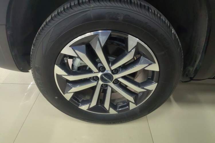 Used Haval DARGO 2024 1.5T DCT Border Collie Edition Left Front Wheel Hub