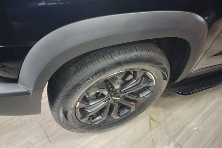 Used Haval DARGO 2024 1.5T DCT Border Collie Edition Left Front Wheel Hub