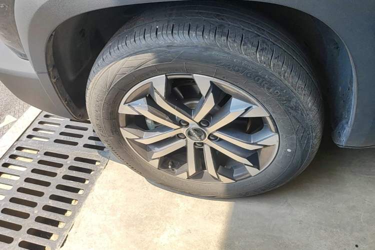 Used Haval DARGO 2024 1.5T DCT Border Collie Edition Left Front Wheel Hub