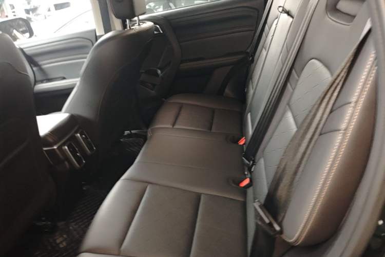 Used Haval DARGO 2024 1.5T DCT Border Collie Edition Left Rear Seat