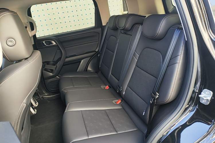 Used Haval DARGO 2024 1.5T DCT Border Collie Edition Left Rear Seat