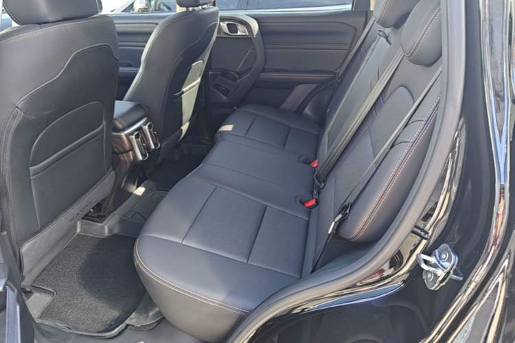 Used Haval DARGO 2024 1.5T DCT Border Collie Edition Left Rear Seat