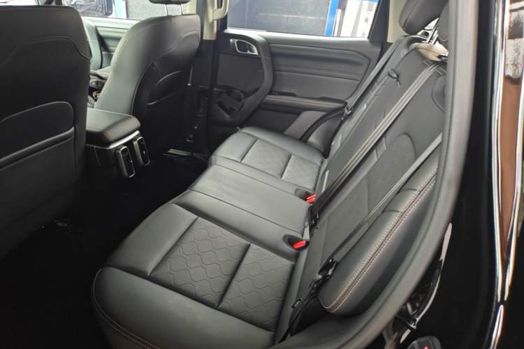 Used Haval DARGO 2024 1.5T DCT Border Collie Edition Left Rear Seat