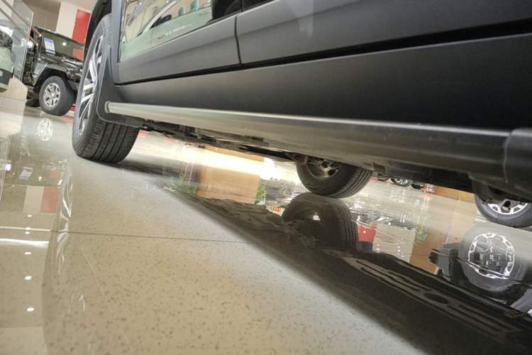 Used Haval DARGO 2024 1.5T DCT Border Collie Edition Left Side Sill