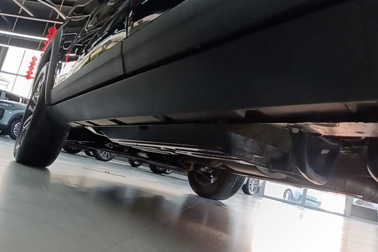 Used Haval DARGO 2024 1.5T DCT Border Collie Edition Left Side Sill