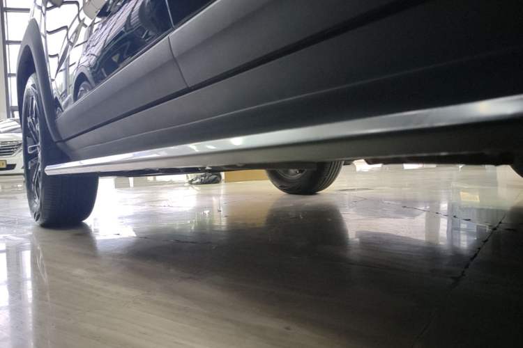 Used Haval DARGO 2024 1.5T DCT Border Collie Edition Left Side Sill